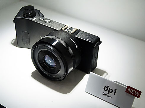 シグマ、28ミリ相当のレンズを備える「SIGMA dp1 Quattro」を発表