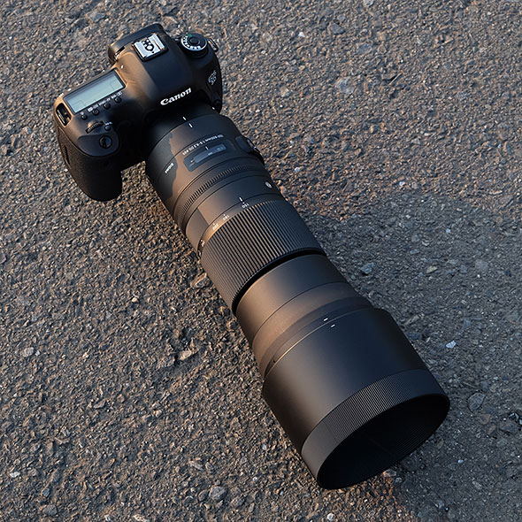 気軽に携行して手持ちで撮れる超望遠ズーム――シグマ「150-600mm F5-6.3