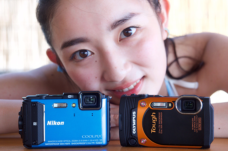 STYLUS TG-860 Tough vs. COOLPIX AW130 夏のレジャーのお供にしたい
