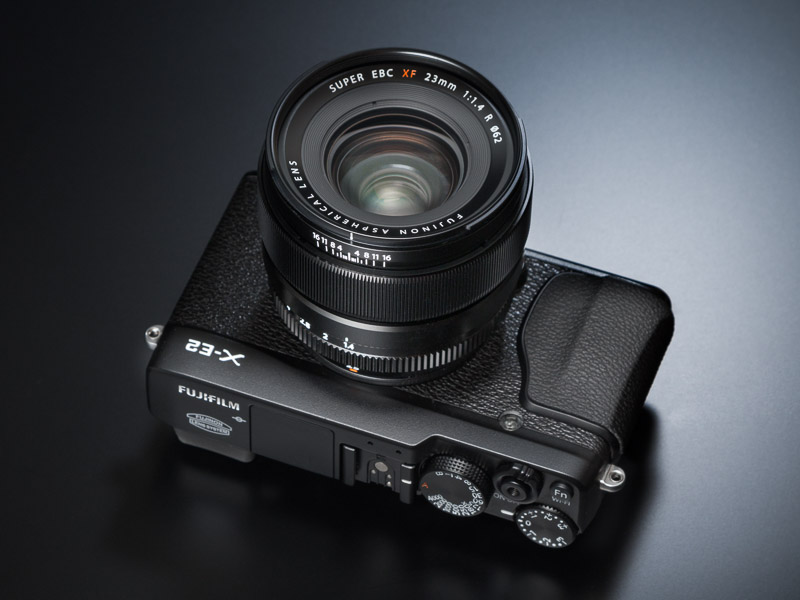 大口径の単焦点レンズで楽しむ江ノ島漫遊――富士フイルム「XF23mmF1.4 R