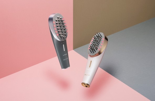 ヤーマンがブラシ型美顔器の最新モデルを発売 ブラシの弾力性がさらに