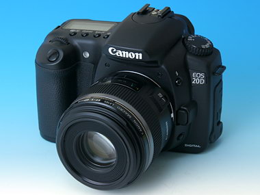 マクロレンズを使いこなす――キヤノン「EF-S60mm F2.8 マクロ USM