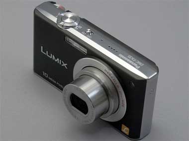 広角25ミリ＋おまかせiAで持ち歩きが楽しくなる――パナソニック「DMC