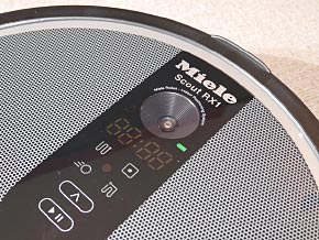 ドイツ生まれの賢いロボット掃除機、ミーレ「Scout RX1」：スタミナも