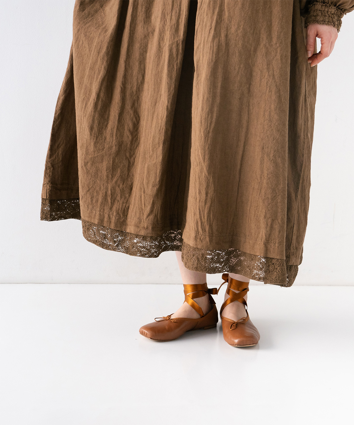 UpcycleLino] 近江晒しレースワンピース｜nest Robe / CONFECT ONLINE SHOP