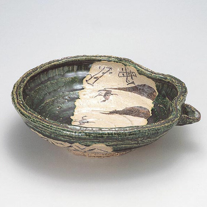 楽天市場】織部 片口 飛燕 盛鉢 大鉢 織部焼 伝統 美濃焼 日本製 陶器