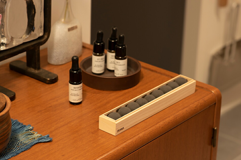 エッセンシャルオイル・ディフューザー（フラマ／FRAMA） フリー