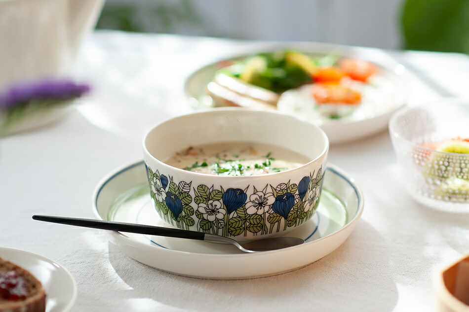 クロッカス／Krokus（アラビア／ARABIA） フリーデザイン ｜ 北欧