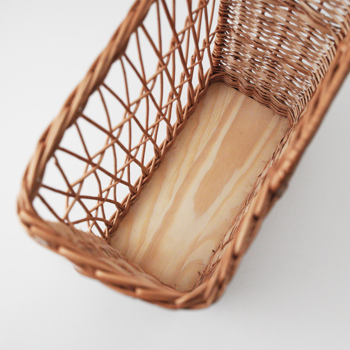 楽天市場】ラトビア PINUMU PASAULE 柳のスリムバスケット A4 北欧