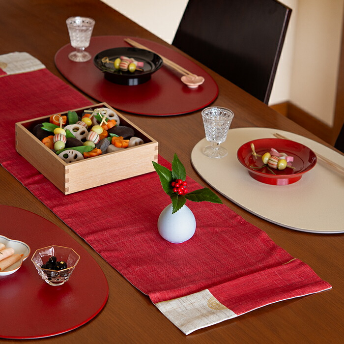 バンイノウエ 日の出ラナー テーブルランナー 赤 / BAN INOUE | 食器と