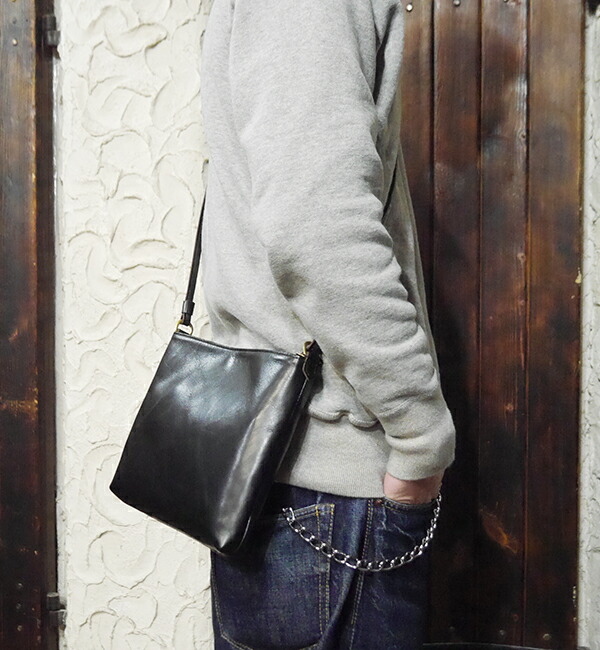 Y'2 LEATHER ワイツーレザー サコッシュバッグ BG-18 バッグ