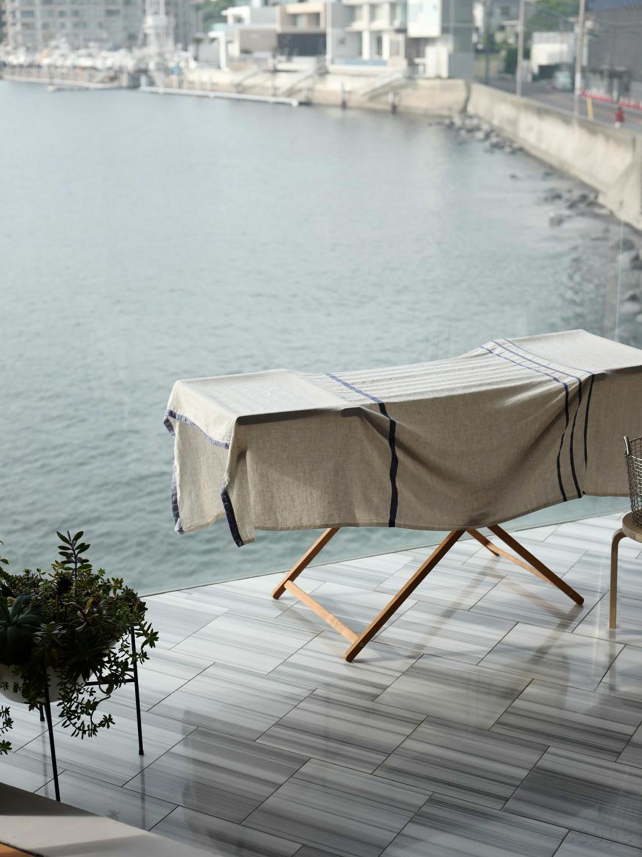 ラプアンカンクリ USVA リネンマルチタオル scope購入 グレー USVA multi-use towel 95x180cm – LAPUAN KANKURIT（ラプアンカンクリ）