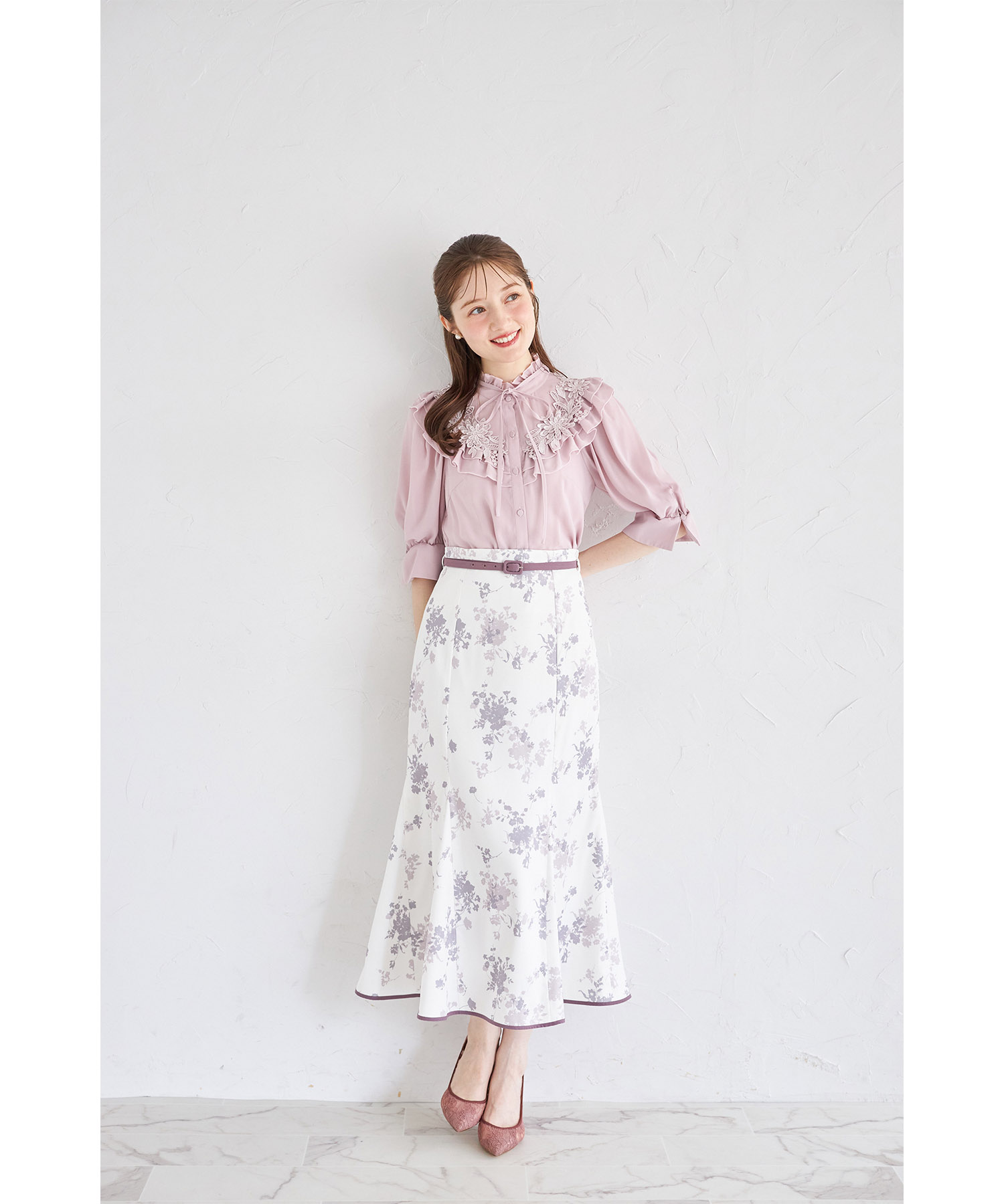 ベルト付きシャドーフラワーマーメイドスカート