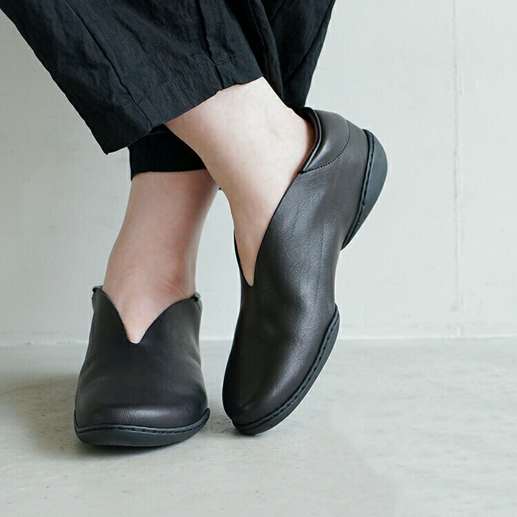 SALE 50%OFF】[VAT-WAW] trippen(トリッペン)レザースリッポン