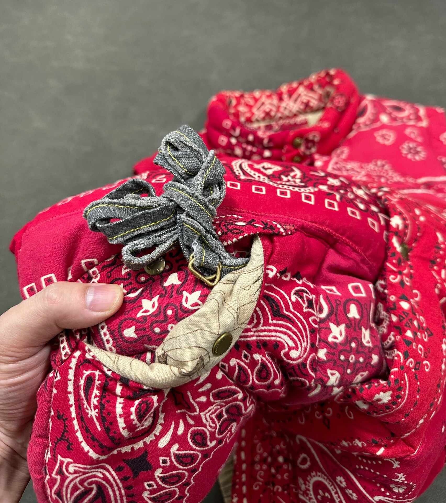 visvim VISVIM ICT INSULATOR DOWN VEST BANDANA | ubvintage | REVERSIBLE