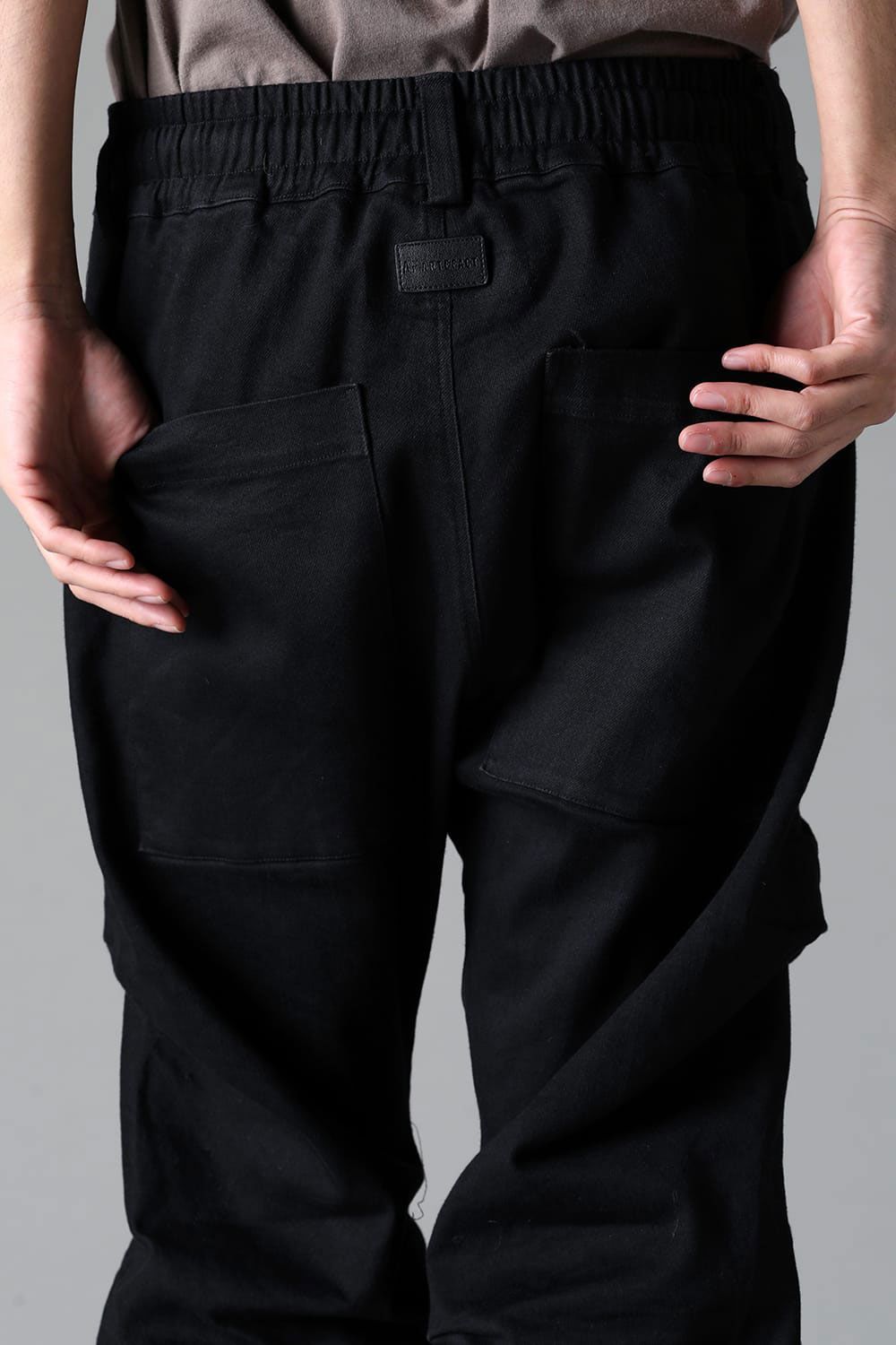 A.F ARTEFACT - ブーツカットタックパンツ / BOOTS CUT TUCK PANTS