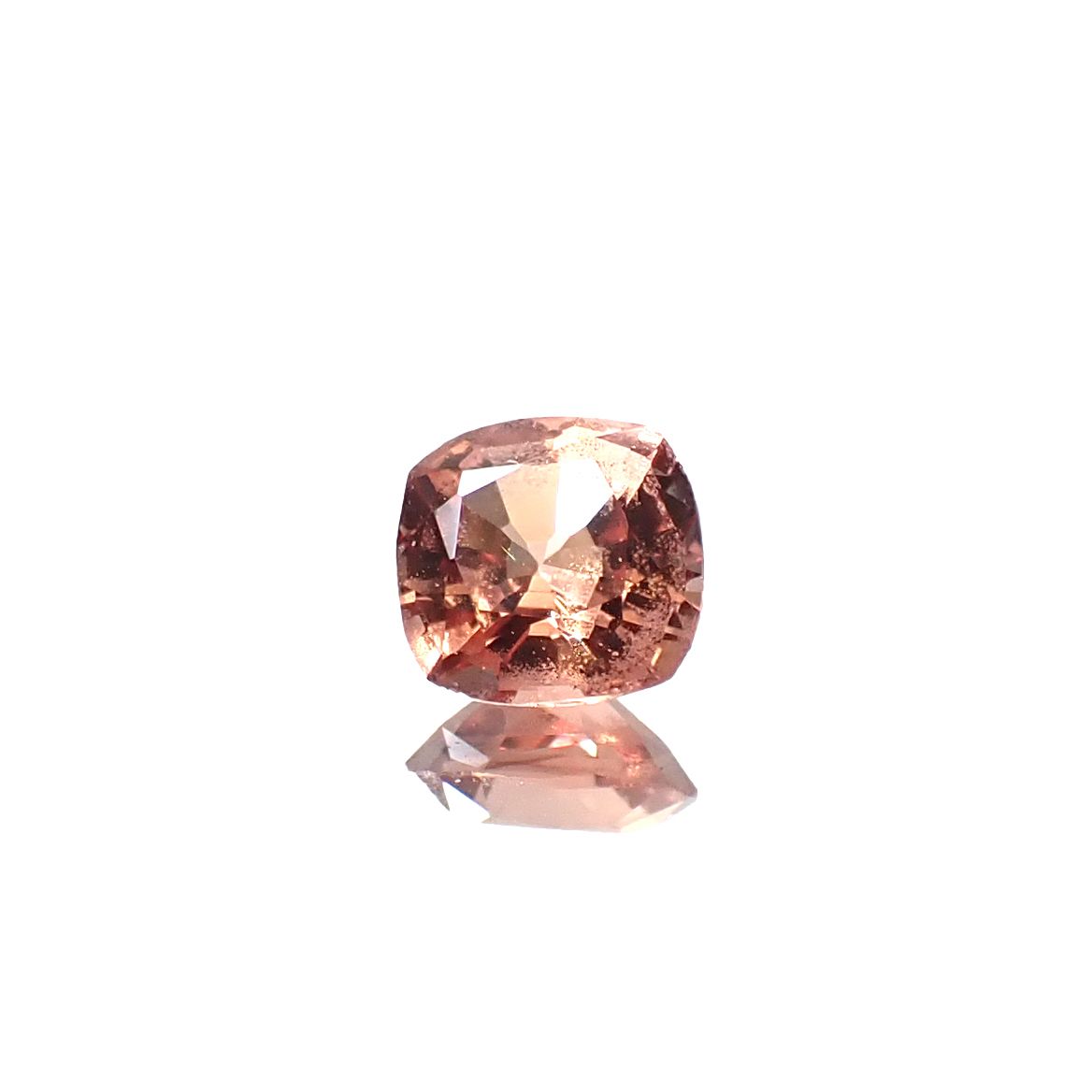 オレンジスピネル(宝石名スピネル)タンザニア産 識別済 0.40ct / 4.5x4