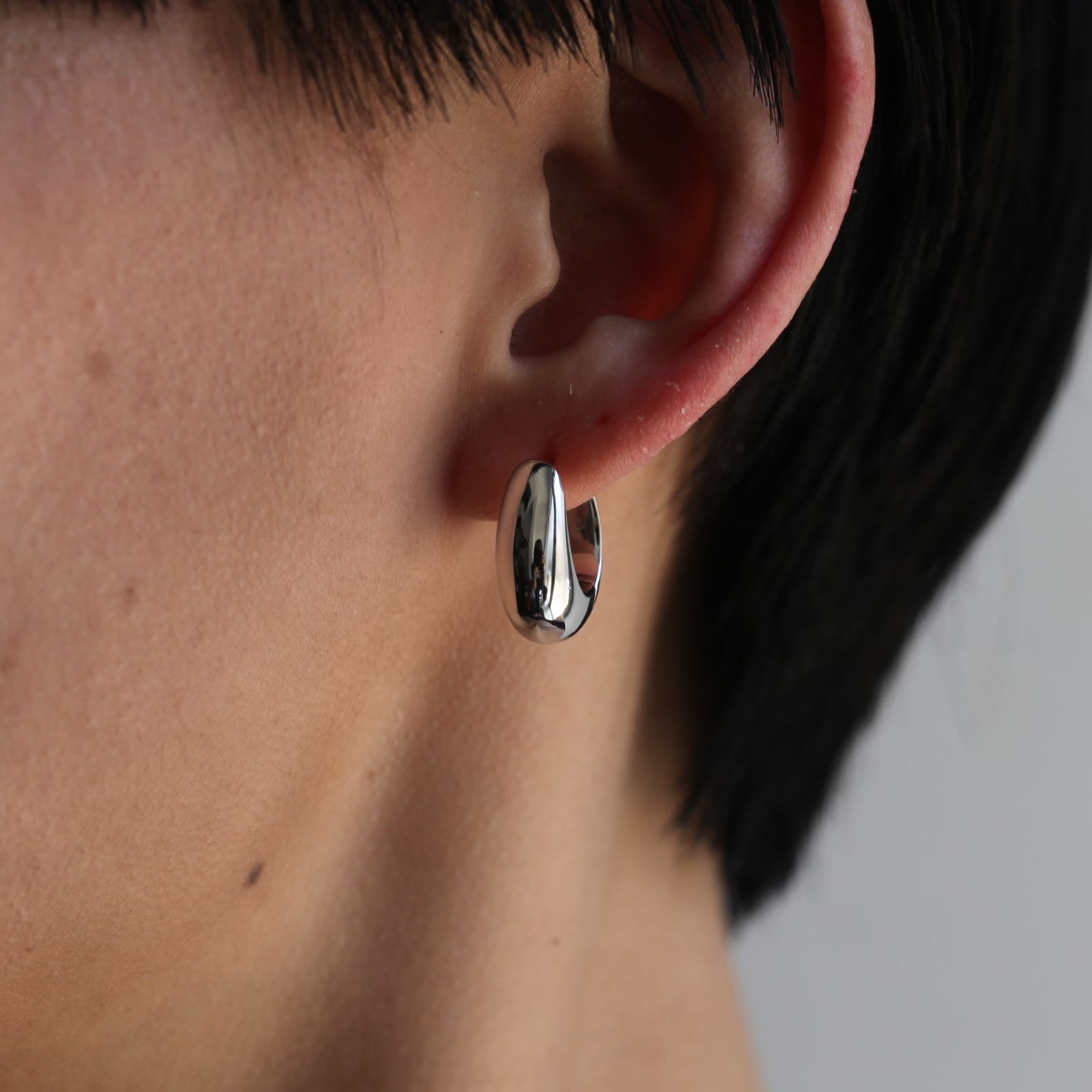 TOMWOOD - 【残り一点】Ice Hoop Small(GOLD) | ACRMTSM ONLINE STORE