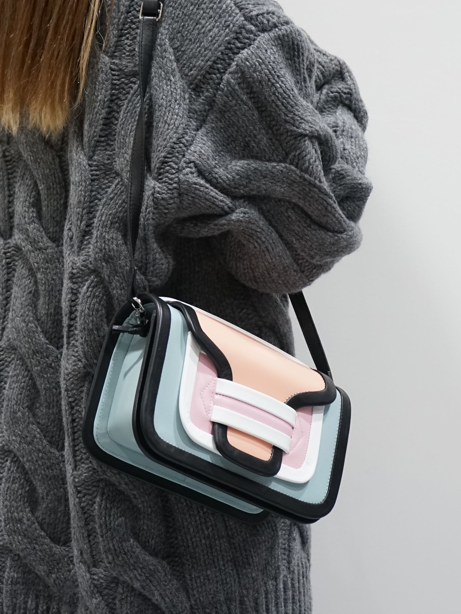 PIERRE HARDY - アルファ マキシ ハンドバッグ - ALPHA MAXI BAG