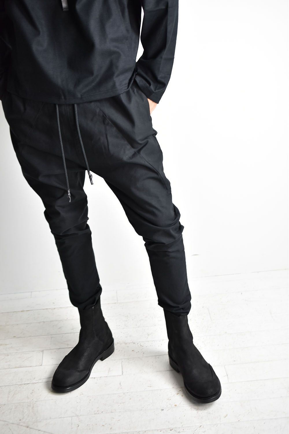 RIPVANWINKLE - Back Zip Boots