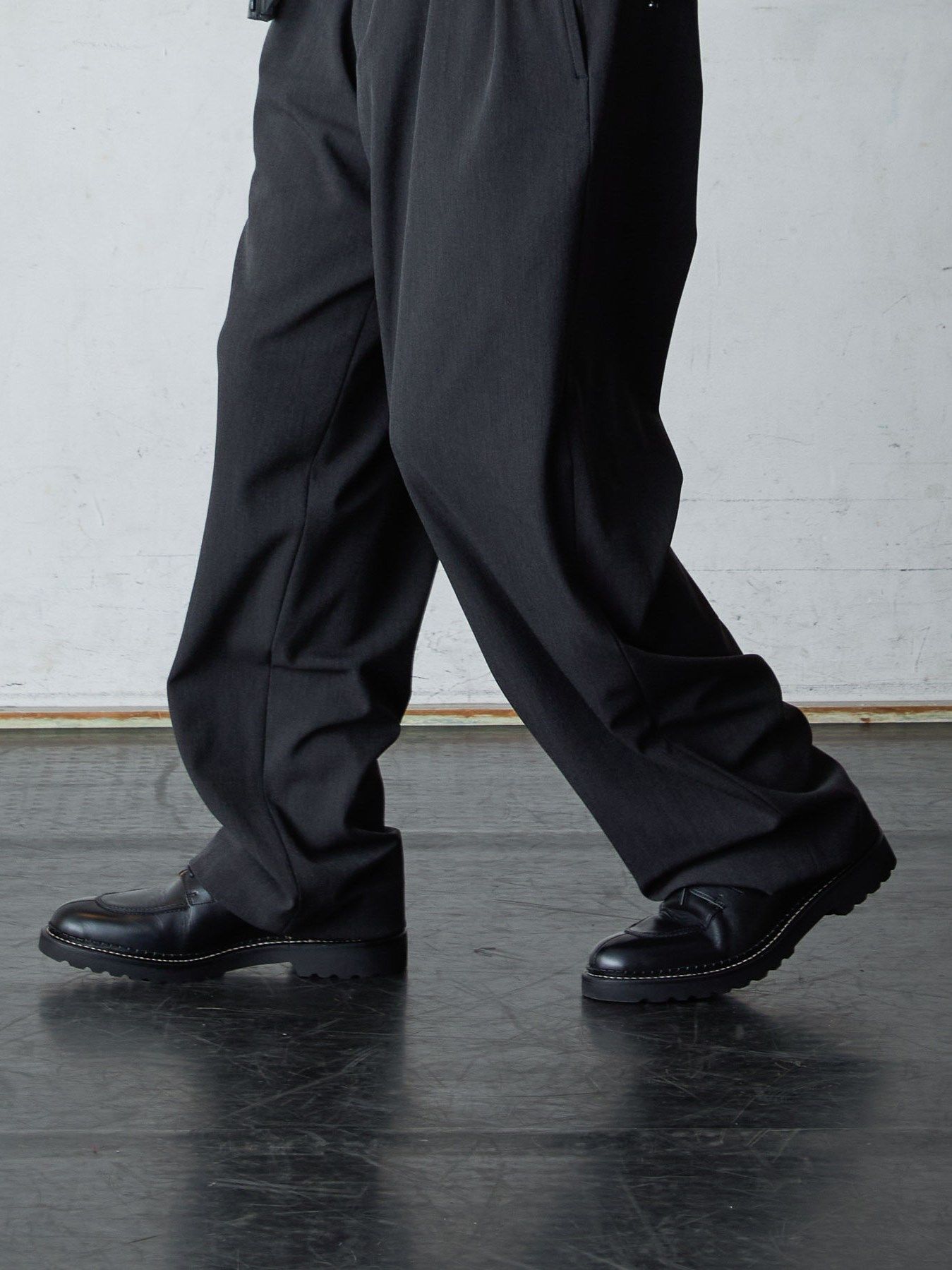 EGO TRIPPING - 《予約品》 DERBIMOD / レザーシューズ / ブラック | BRYAN