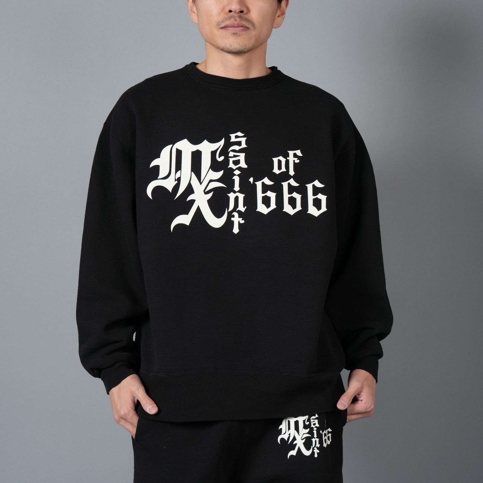 SAINT M×××××× - 【ラスト1点】SM-HR8-0000-043 / CRW-N SWEAT / MX666