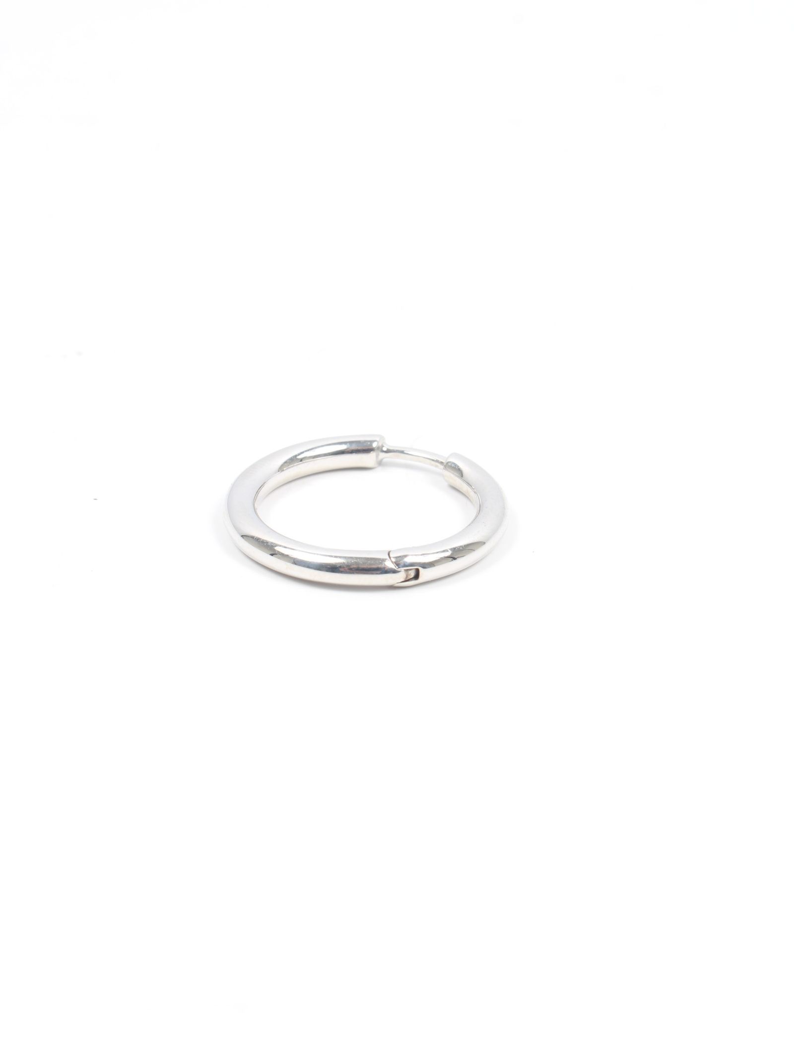 TOMWOOD - 【両耳用】クラシック フープ ピアス M / Classic Hoop