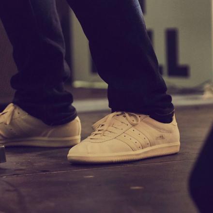 国内9月13日発売予定】リアム・ギャラガー × アディダス オリジナルス