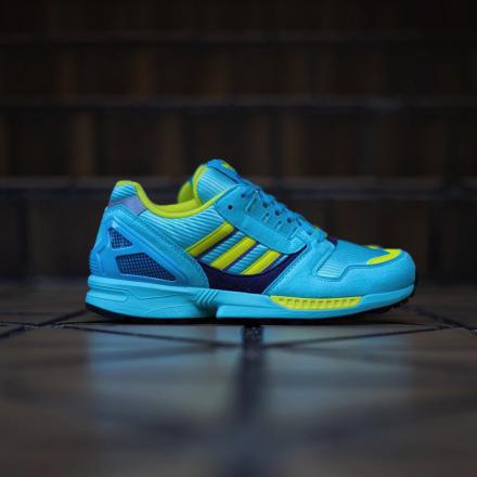 国内1月1日先行発売予定】アディダス オリジナルス ZX 8000 クリア