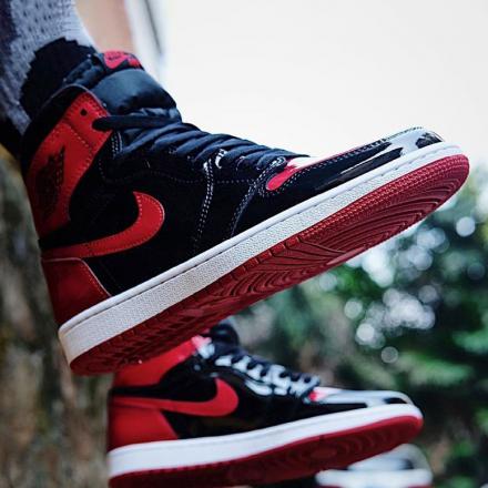 国内1月15日発売予定】 ナイキ エアジョーダン1 レトロ ハイ OG