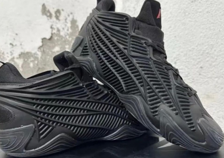 海外2025年発売予定】 アディダス AE 2 - スニーカーウォーズ