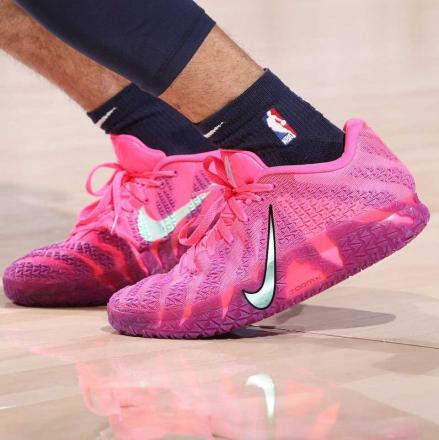 海外8月21日発売予定】ナイキ ジャ 3 