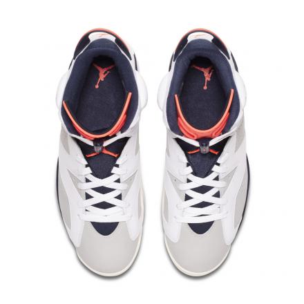 国内10月10日発売予定】 ナイキ エアジョーダン6 レトロ 