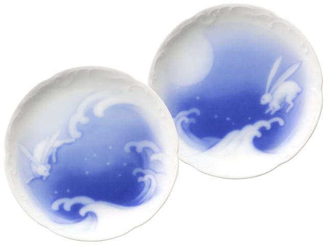 直営店限定＞うさぎと波 15cm銘々皿ペアセット（絵替り） ＜レンジ対応＞