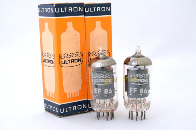 EF86 Mullard 2本1組