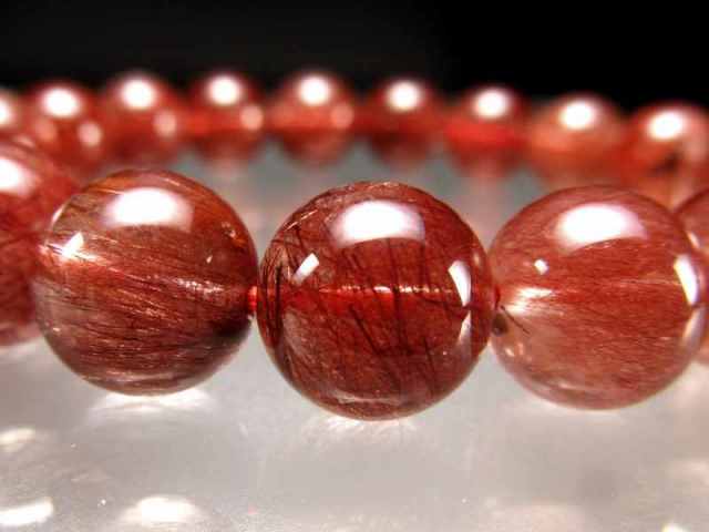 濃厚 4A レッドルチルクォーツ ブレスレット 10mm-10.5mm×19珠 透明赤