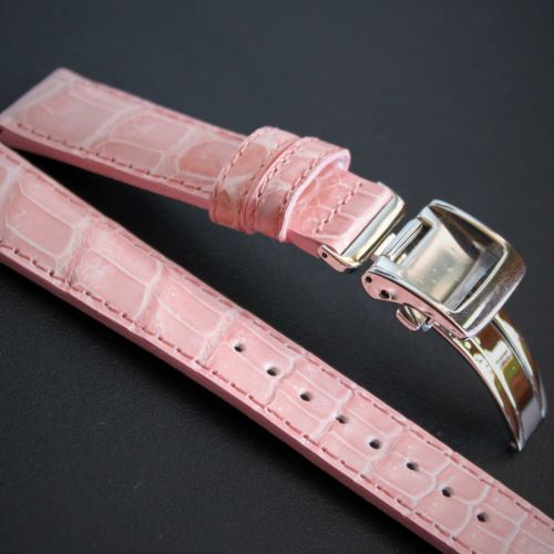 あらゆる高級腕時計との相性も抜群！重厚ながらおしゃれなクオリティー