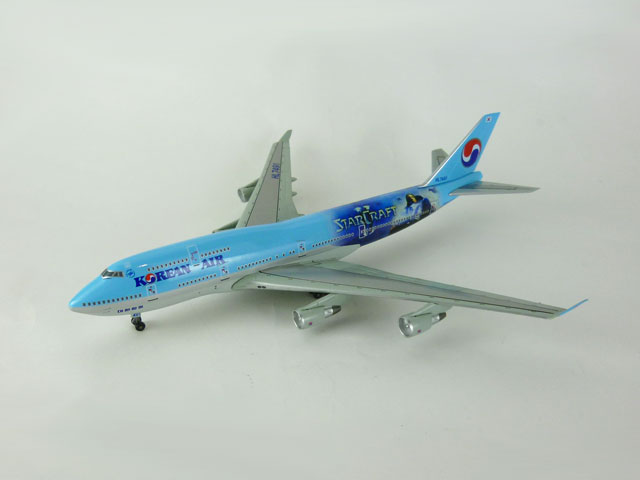 Dragon Wings 1/400 747-400 大韓航空 Star Craft HL7491 ガリバー