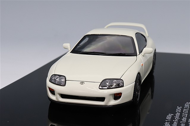 LCDモデル 1/43 トヨタ スープラ A80 シルバー
