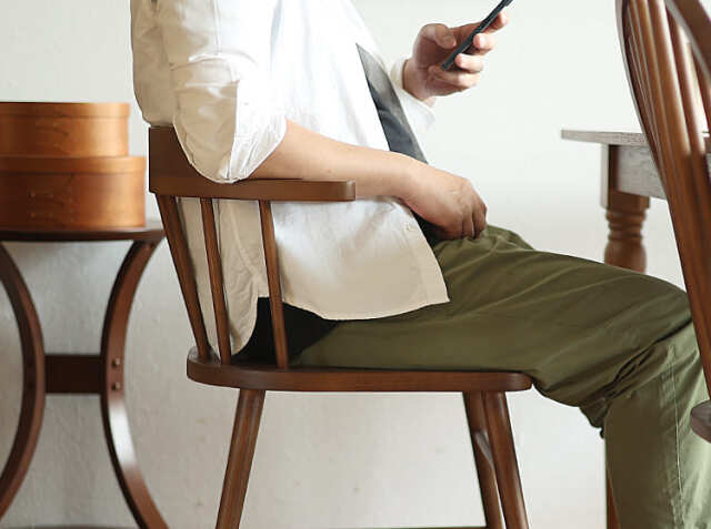 ダイニングチェア form（フォーム）115｜北欧・ヴィンテージインテリア