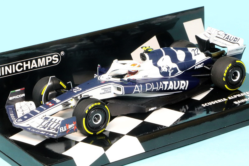 ミニチャンプス 1/43 スクーデリア アルファタウリ AT03 バーレーンGP