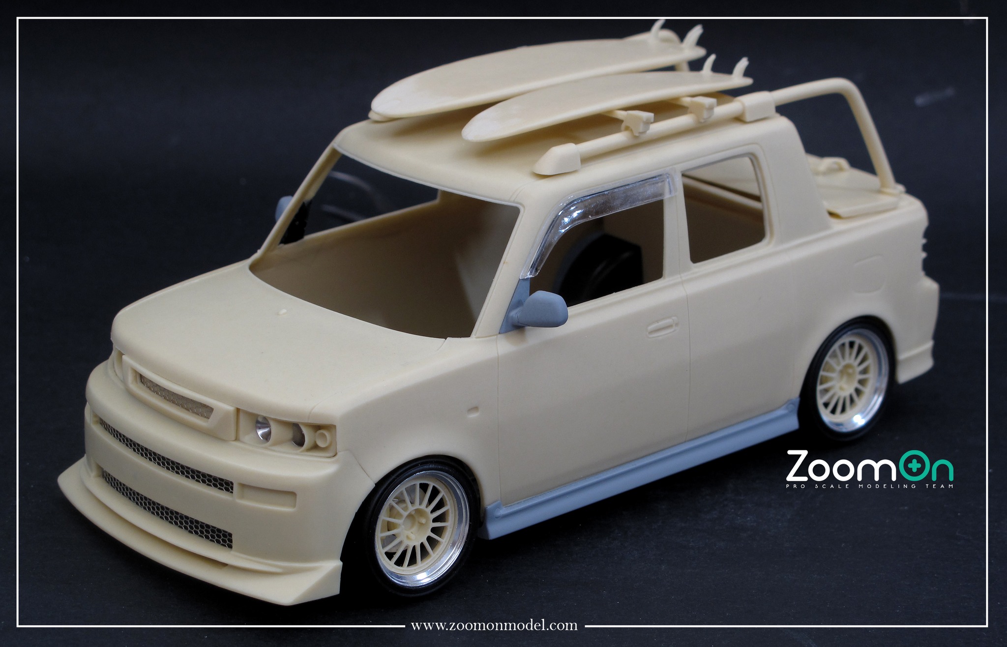 ZoomOn 1/24 レジンキット トヨタ bB NCP34 オープンデッキ Z129