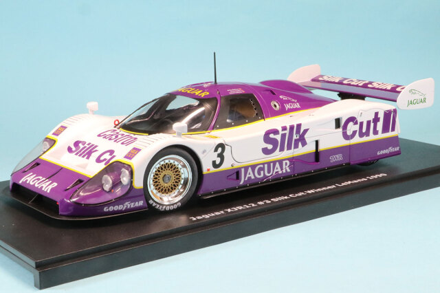 エグゾト 1/18 ジャガー XJR9 ルマン 1988 No.2 ウィナー MTB001047