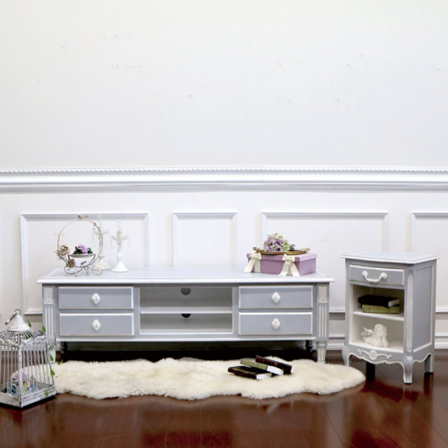 カントリーコーナー（Country Corner) グスタビアン ナイトテーブル