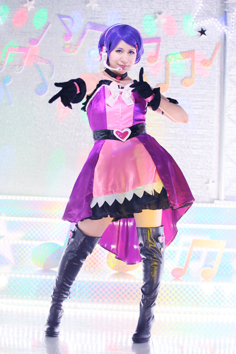 ドキドキ!プリキュア 剣崎真琴(キュアソード)(アイドル服) - コスプレ