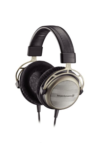 セミオープン型ヘッドホン beyerdynamic T1 レビュー】開放的な音場の