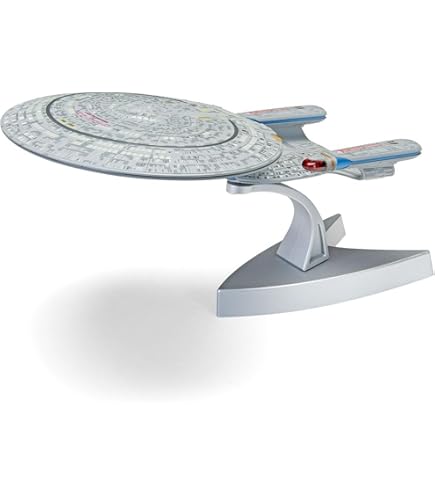 Amazon | AMT 新スター・トレック U.S.S.エンタープライズ NCC-1701-D