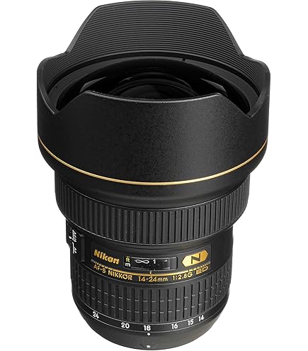 Amazon.co.jp: Nikon 単焦点レンズ Ai AF Nikkor ED 14mm f/2.8D フル