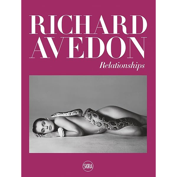 Woman in the Mirror: Richard Avedon, Anne Hollander: 9780810959620