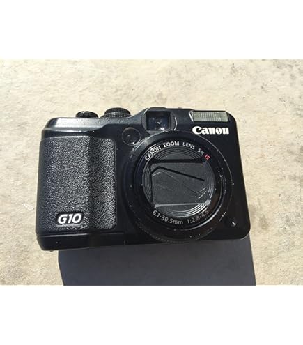 Amazon.com : Canon G12 10 MP Digital Camera with 5x Optical Image